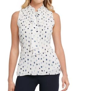 DKNY pleated top white and blue NWT